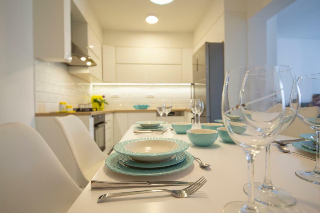 Apartman Pjero 3+2 Макарска Екстериор снимка